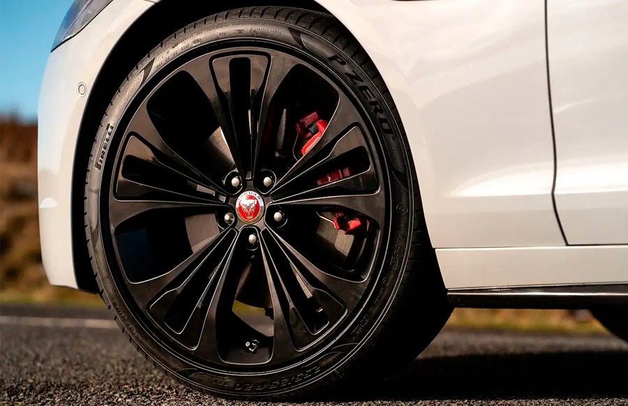 Фото: Литые диски на jaguar xf